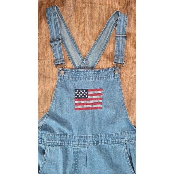 Vintage Agapo Bib Overalls Womens Med Crop Capri Embroidered Flag 4th July Y2K - Picture 4 of 11